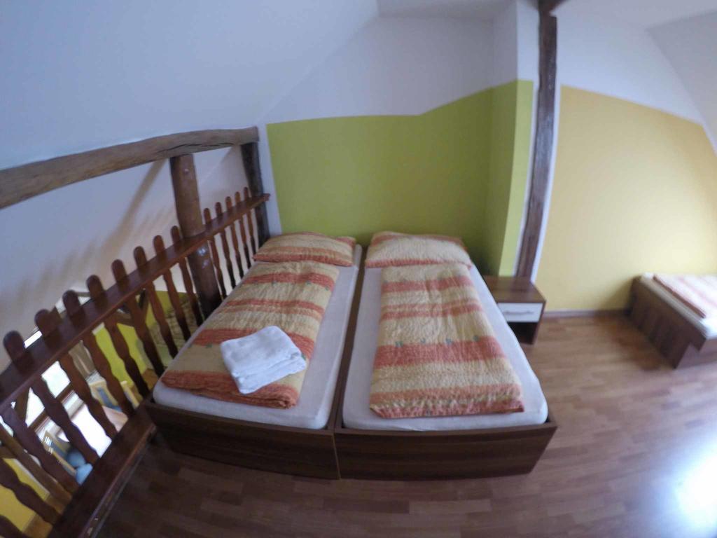 Penzion U Holuba Hradcovice Exterior photo
